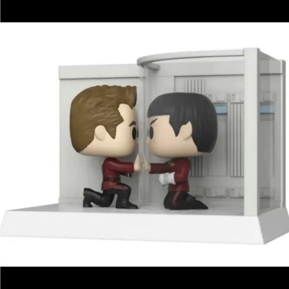 Funko POP! Moment: Star Trek Captain Kirk and Spock #1197 Target Con Exclusive - Picture 2 of 4